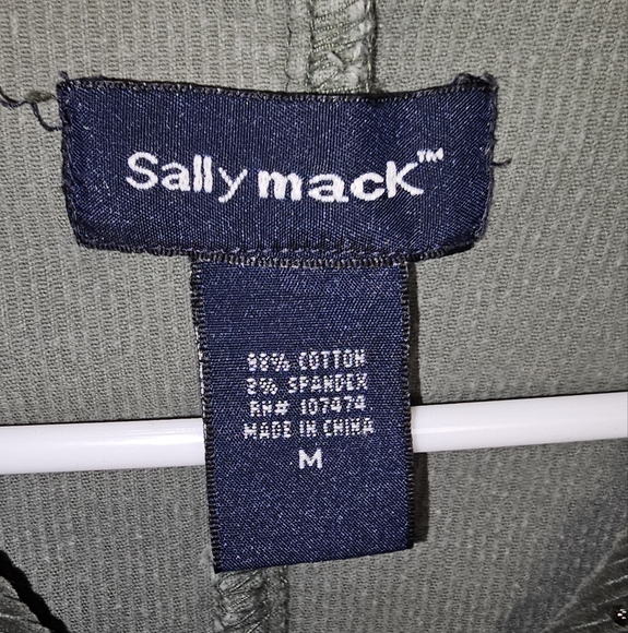 Embellished Corduroy Green Jacket Size Medium 10-12 Girl's - Picture 3 of 5